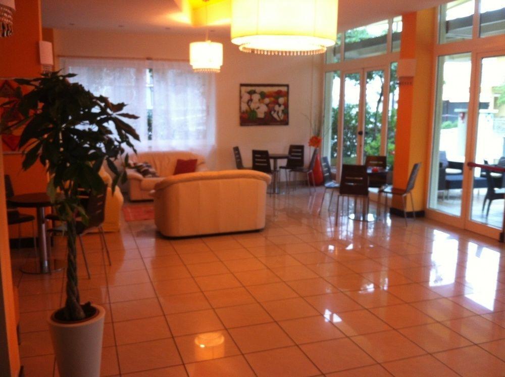 Hotel Orly Cesenatico Exterior foto